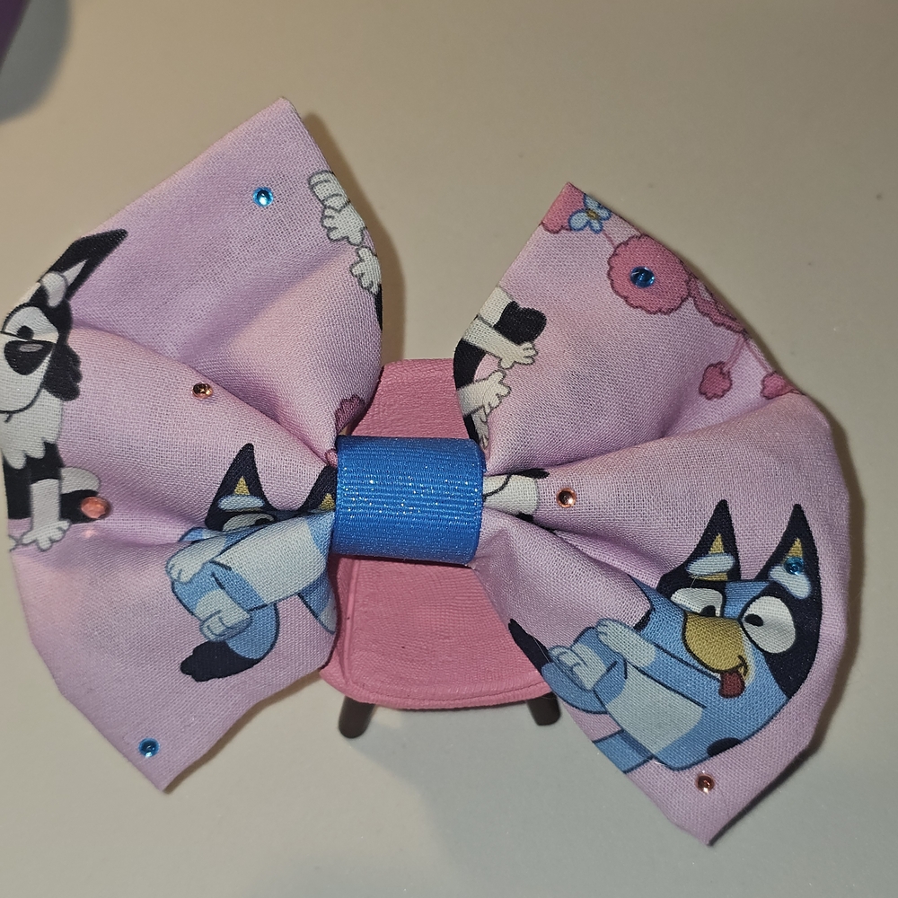 Hand Crafted Large Hairbow || Blue and Friends